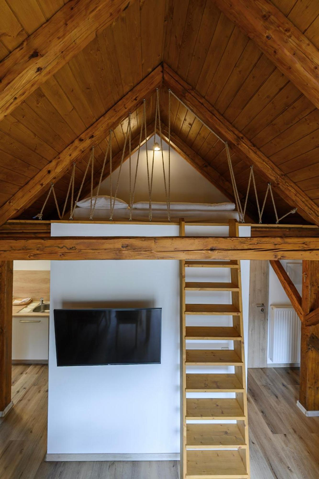 Apartmany Mezivodi Kycera Buitenkant foto